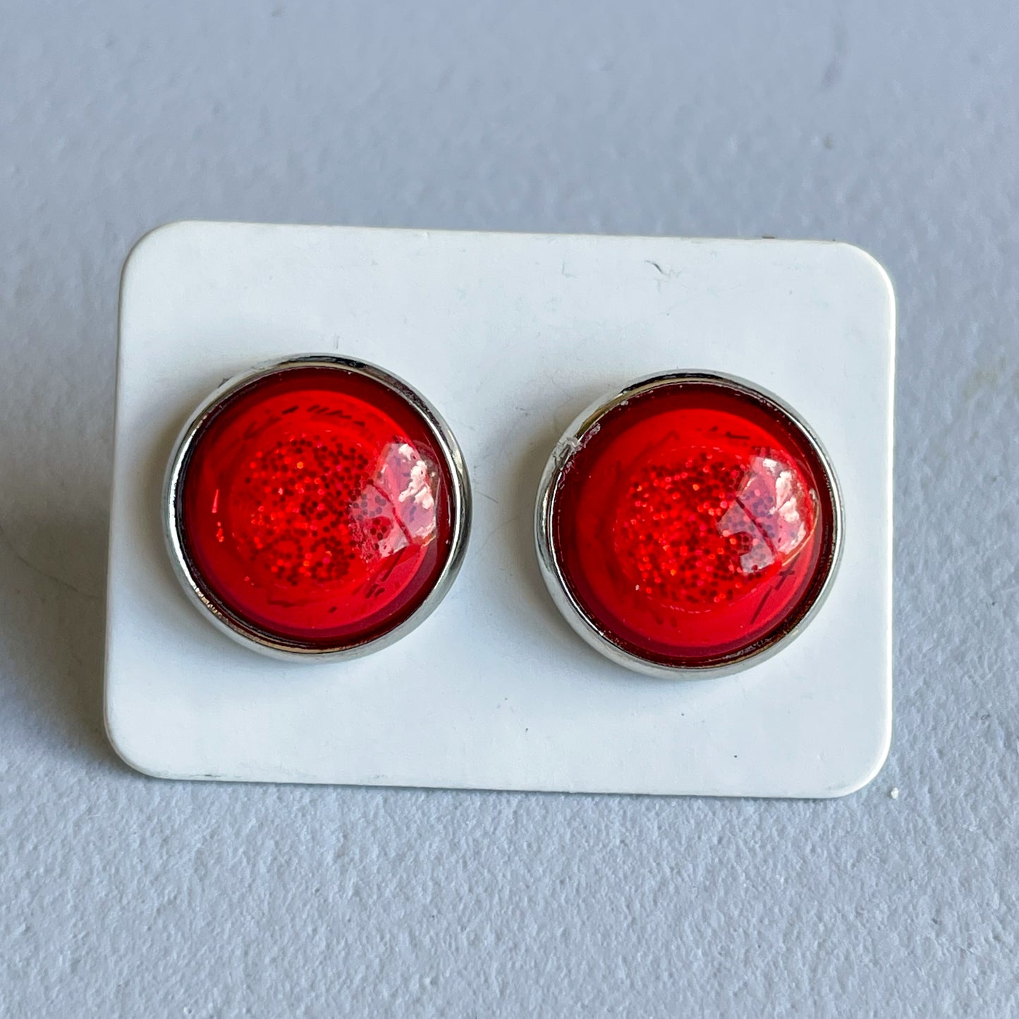 Red Glitter Center Katelyn Style Earrings |12 MM Round Studs | Round Stud Earrings