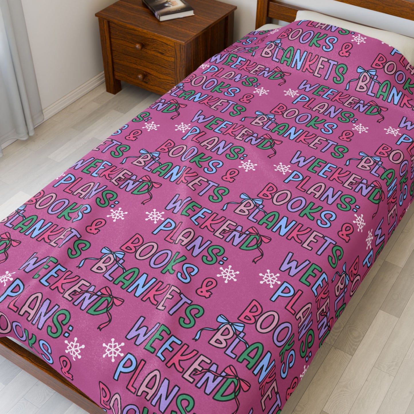 Weekend Plans: Books & Blankets Velveteen Plush Blanket (Available Online Only)