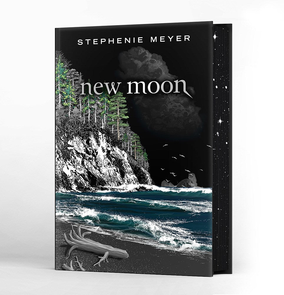 PRE-ORDER: The Twilight Saga Deluxe Hardcover Collection by Stephenie Meyer