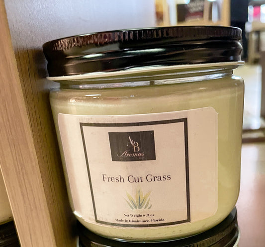 Aromas by B: 8.5 Oz Fresh Cut Grass Candle