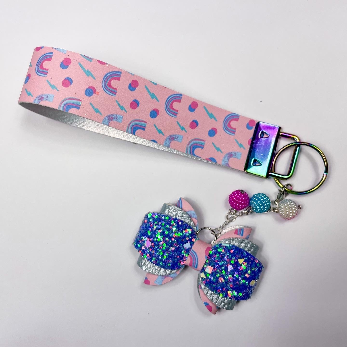 Totally 90s Bow Charm Faux Leather Key Chain | Keychain Wristlets